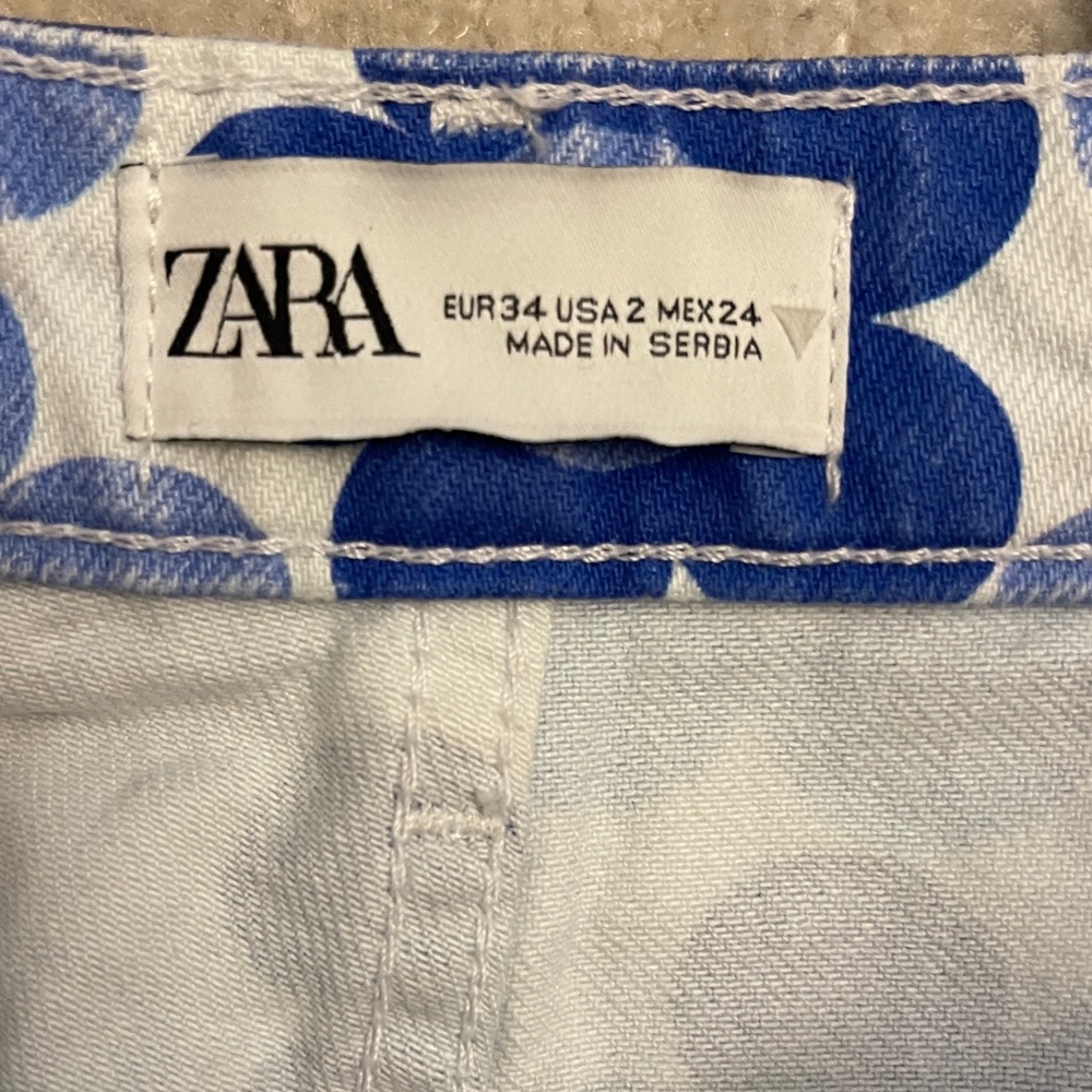 Zara Straight Leg Floral Pants - Picture 6 of 9